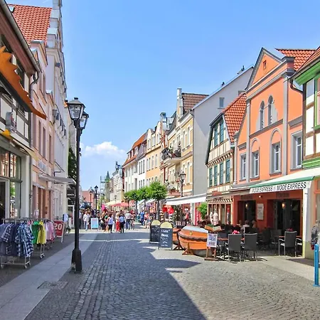 度假居 Waren Mueritz Warenshof